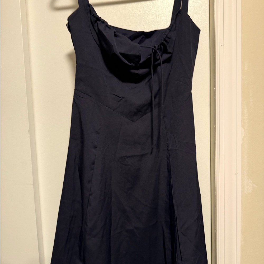 Elegant Black Sleeveless Dress